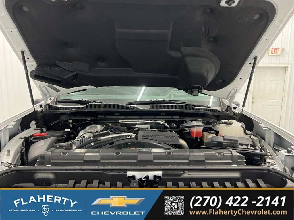 Used 2025 Chevrolet Silverado 2500 High Country w/ High Country Premium Package AWD/4WD image 12