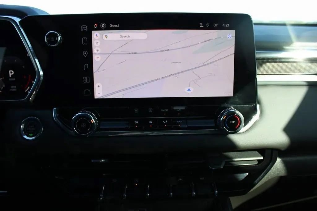 New 2026 GMC Canyon Elevation w/ LPO, Black Badging Package image 31