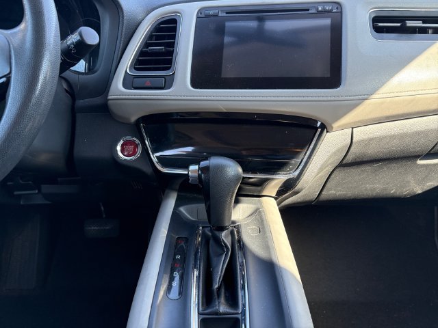 Used 2017 Honda HR-V EX image 11