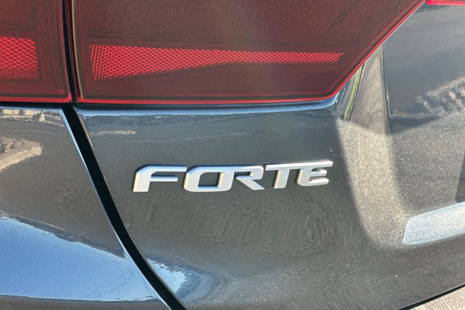 Used 2024 Kia Forte LXS FWD image 23
