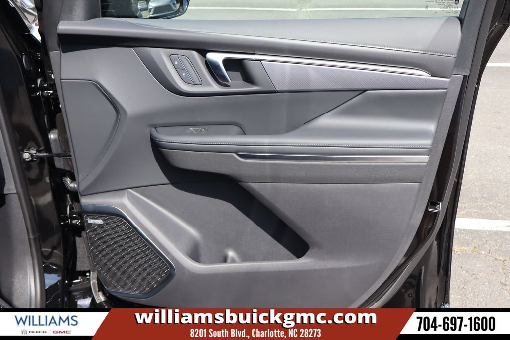 New 2026 Buick Enclave Sport Touring w/ Power Package FWD image 27