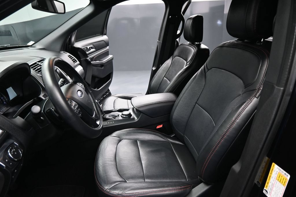 Used 2019 Ford Explorer Sport AWD/4WD image 10