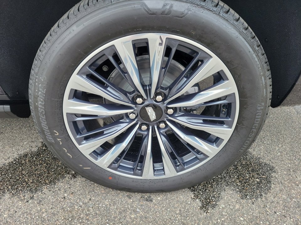 New 2025 Cadillac Escalade ESV Premium Luxury w/ Touring Package image 23