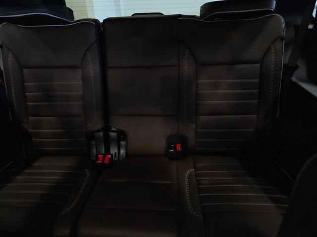 New 2026 GMC Yukon Denali Ultimate AWD/4WD image 15