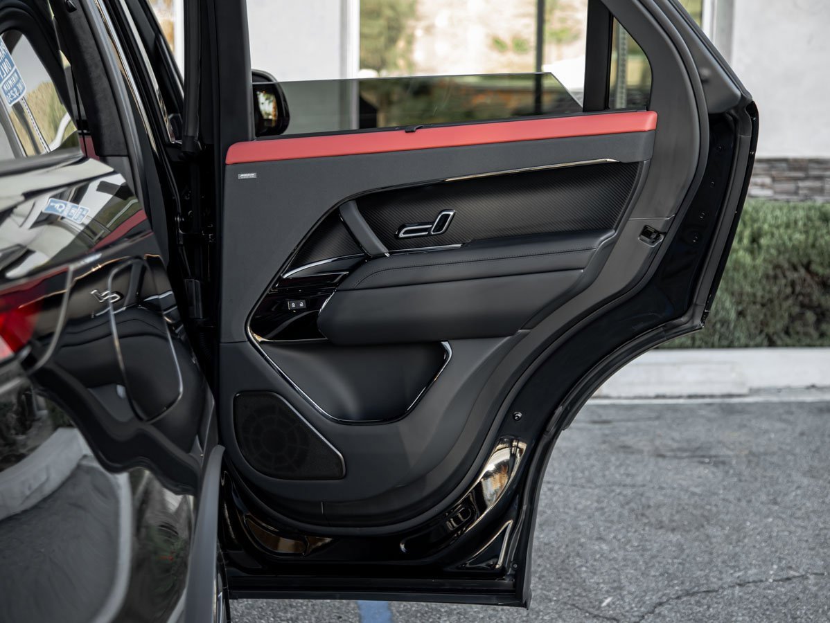 New 2024 Land Rover Range Rover Sport image 24