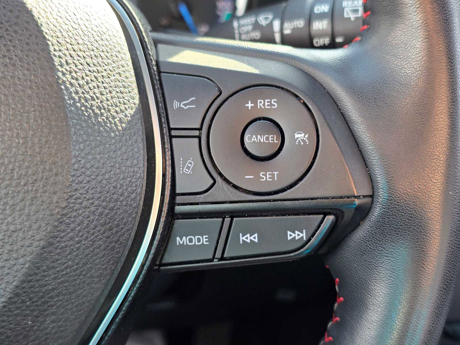 Used 2022 Toyota RAV4 XSE image 31