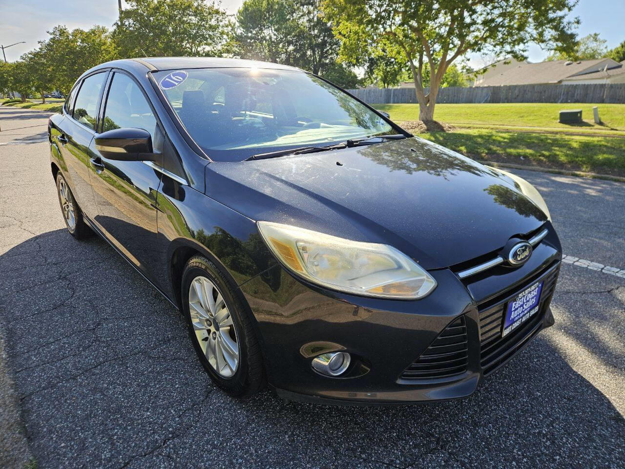 Used 2012 Ford Focus SEL FWD image 8