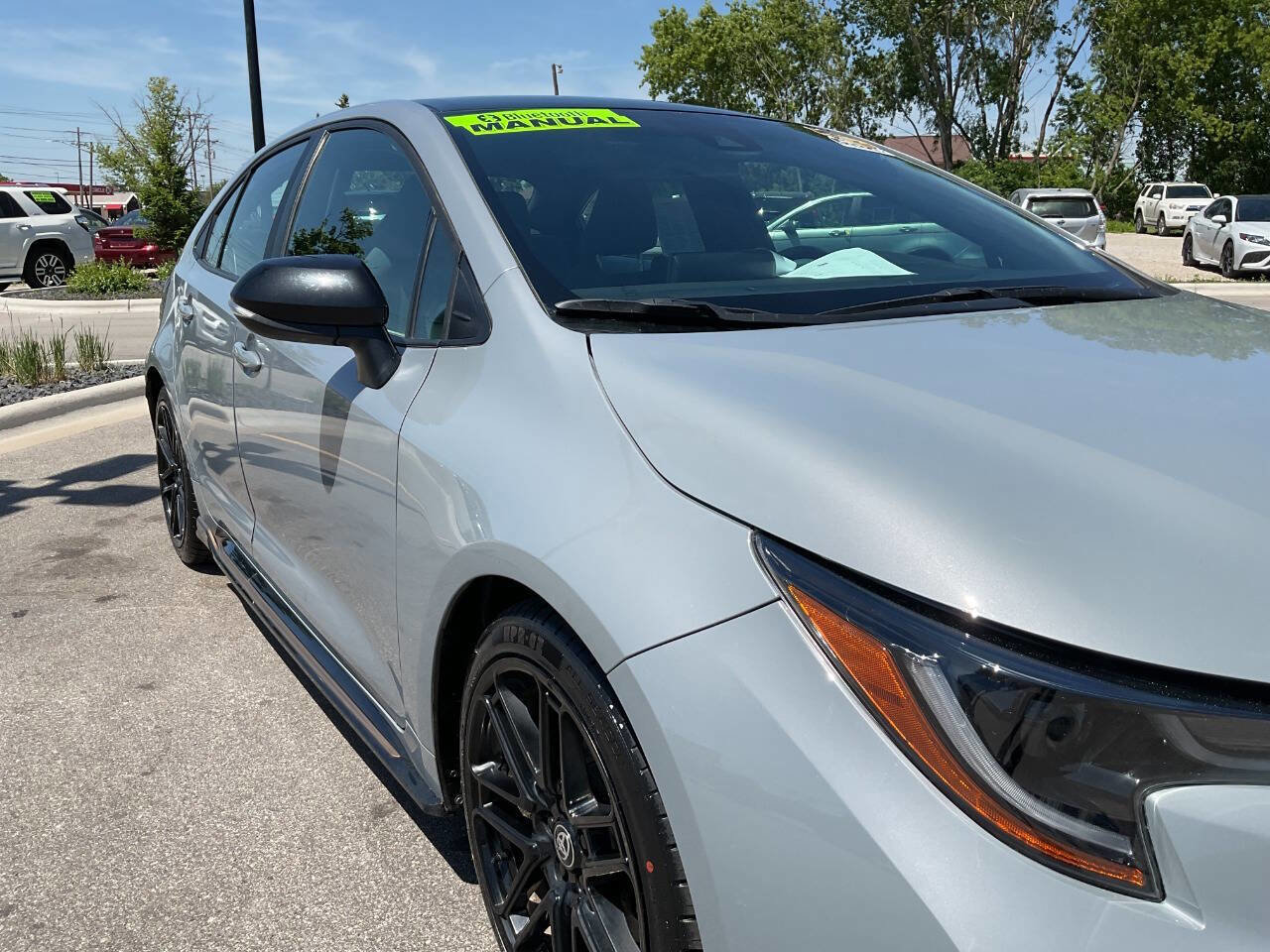 Used 2022 Toyota Corolla SE FWD image 11