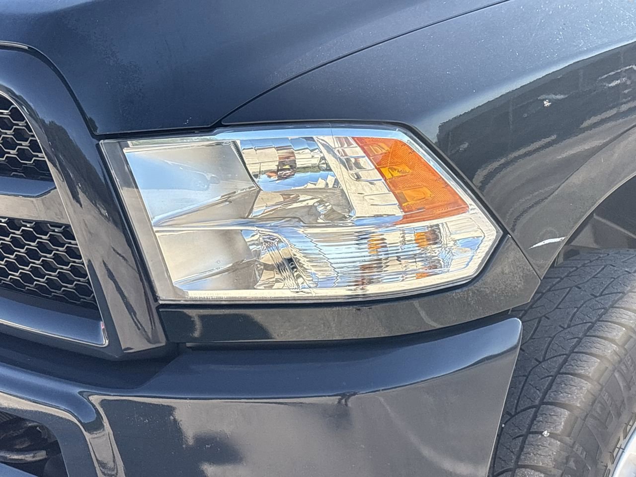 Used 2016 RAM 3500 Tradesman w/ Cold Weather Group image 7