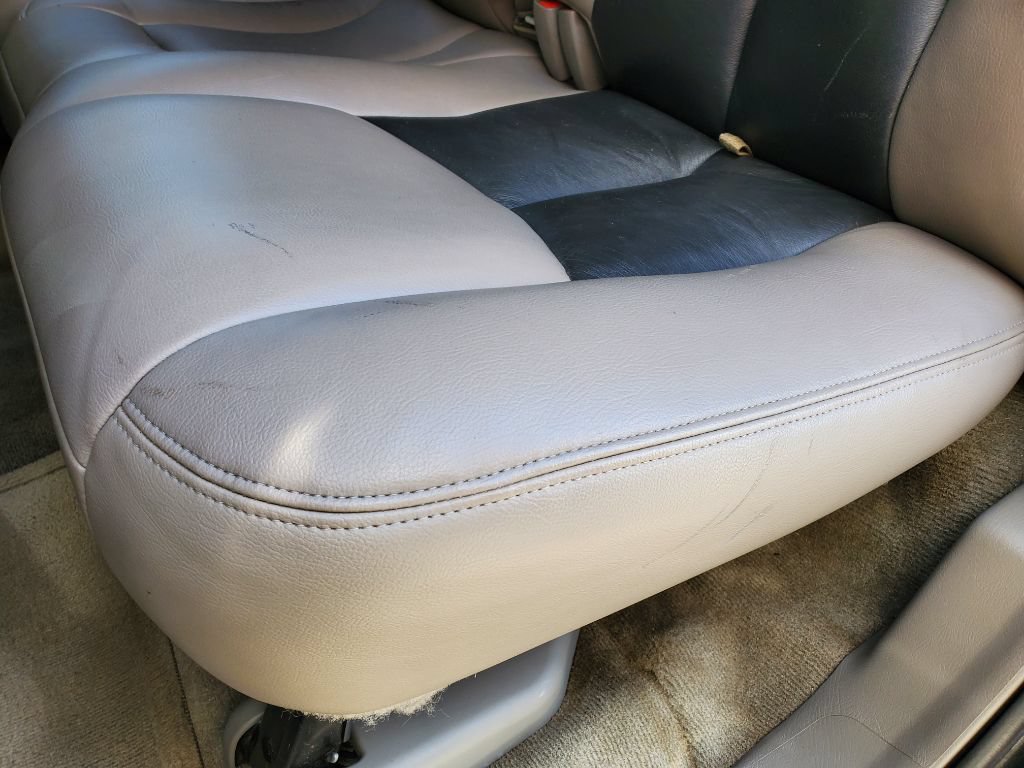 Used 2004 Chevrolet Tahoe LS RWD image 29