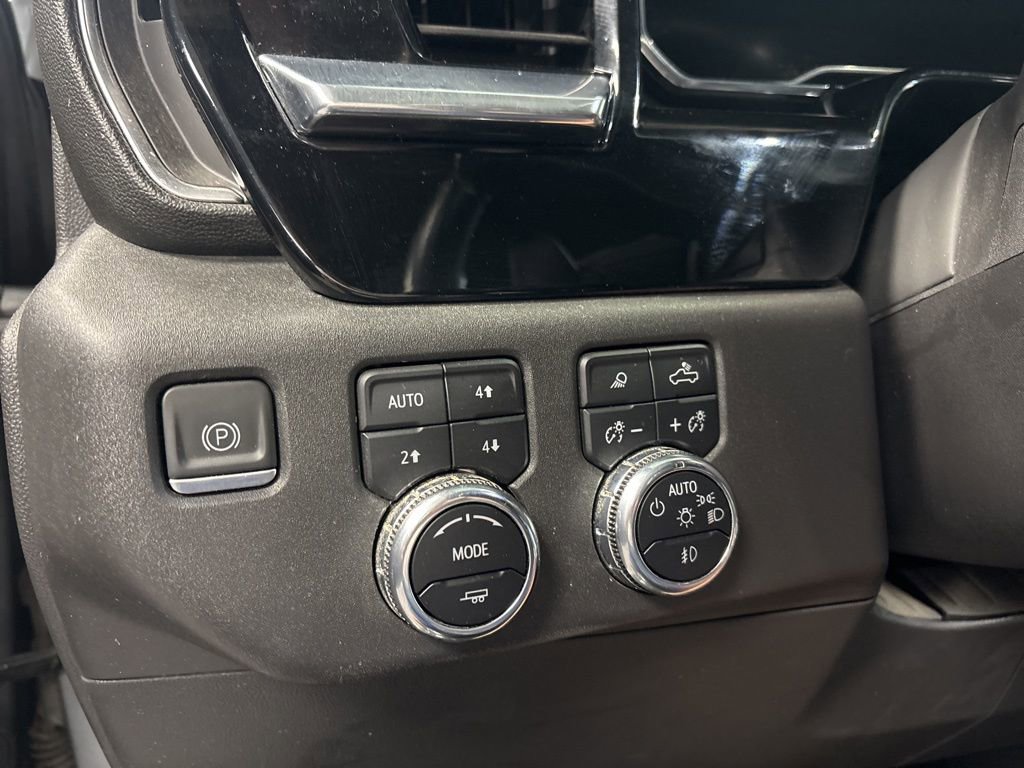 Used 2023 GMC Sierra 1500 SLT w/ SLT Premium Plus Package image 17