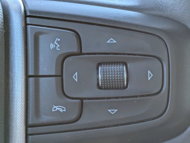 Used 2022 GMC Yukon SLT w/ SLT Luxury Package RWD image 25