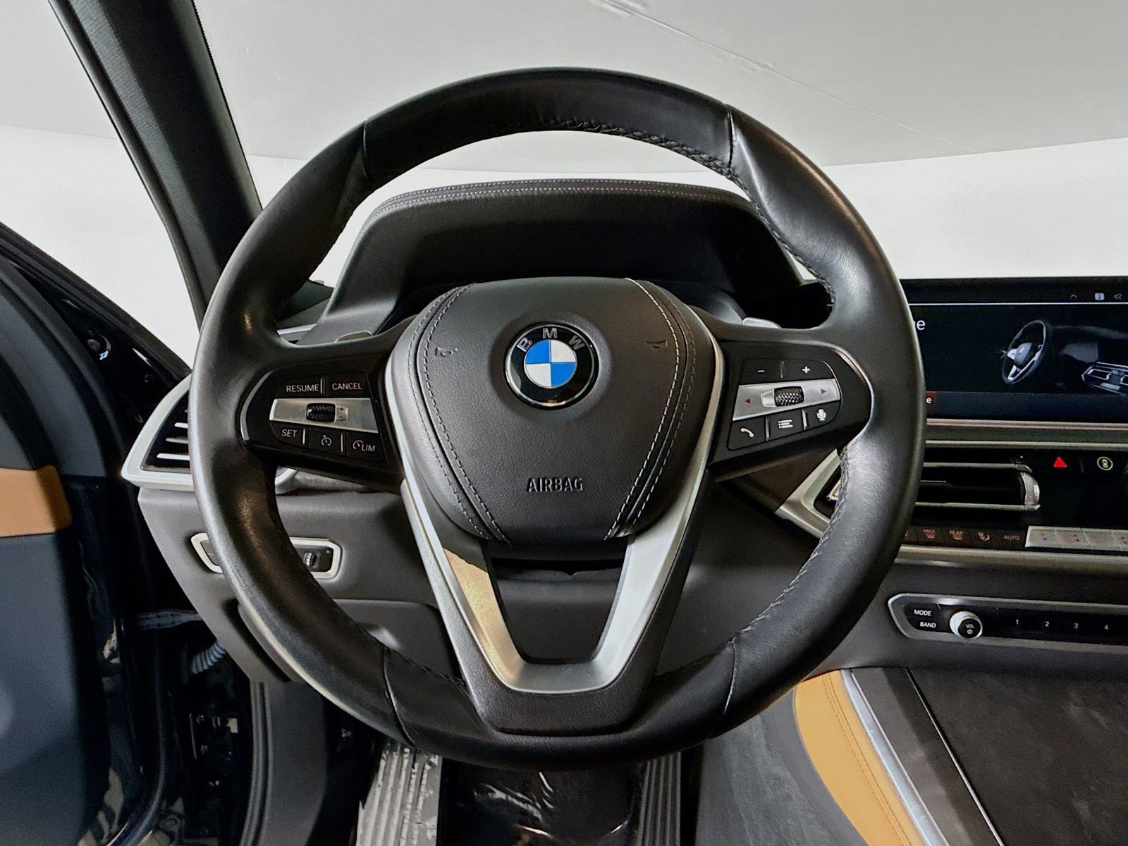 Certified 2023 BMW X5 sDrive40i w/ Premium Package image 11