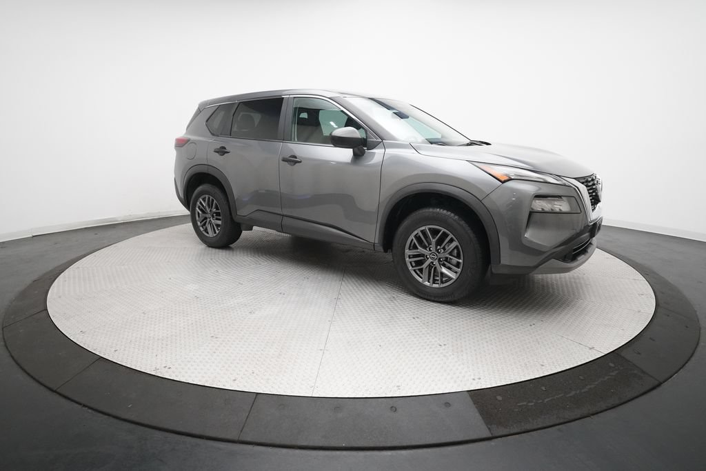 Used 2023 Nissan Rogue S AWD/4WD image 34