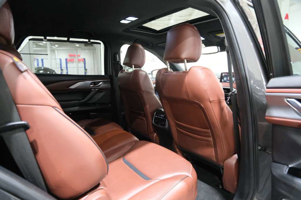 Used 2016 MAZDA CX-9 Signature AWD/4WD image 23
