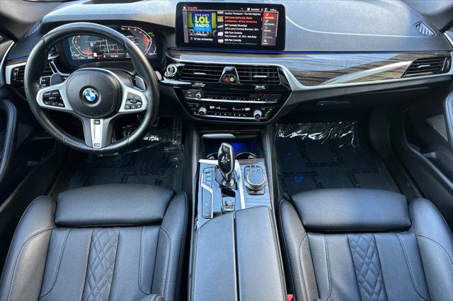 Used 2023 BMW 540i w/ M Sport Package image 12