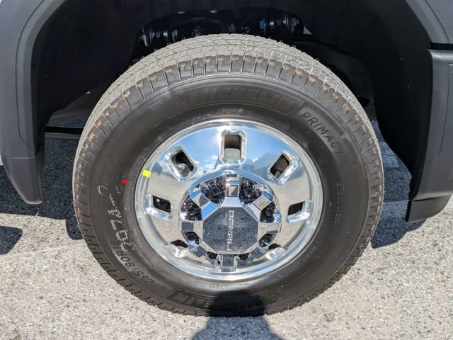 New 2026 GMC Sierra 3500 Denali w/ Denali Reserve Package image 10