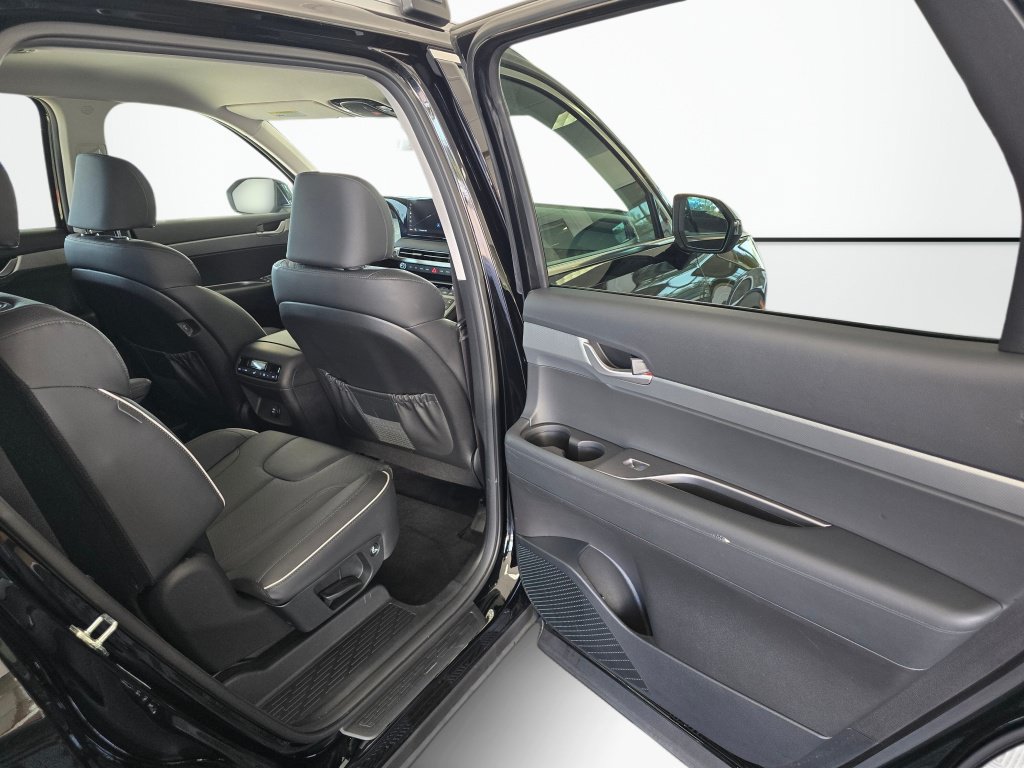 Used 2025 Hyundai Palisade SEL AWD/4WD image 38