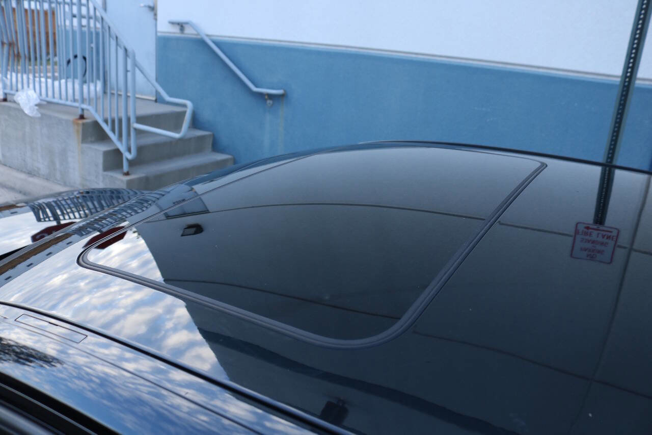 Used 2016 BMW 328i Sedan image 9