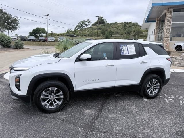 Certified 2026 Chevrolet Equinox LT w/ Convenience Package II FWD image 10