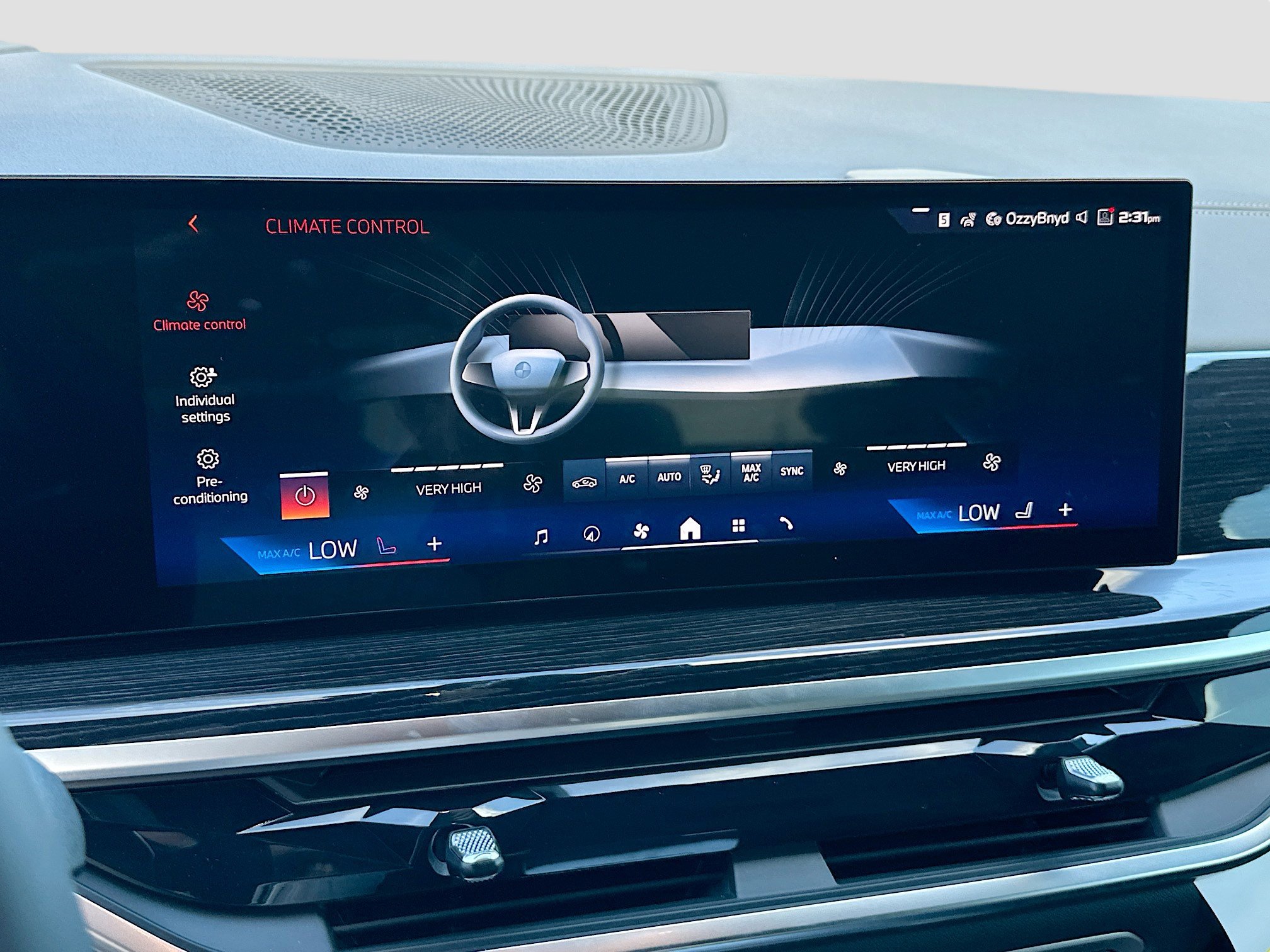 New 2026 BMW X5 M60i image 13