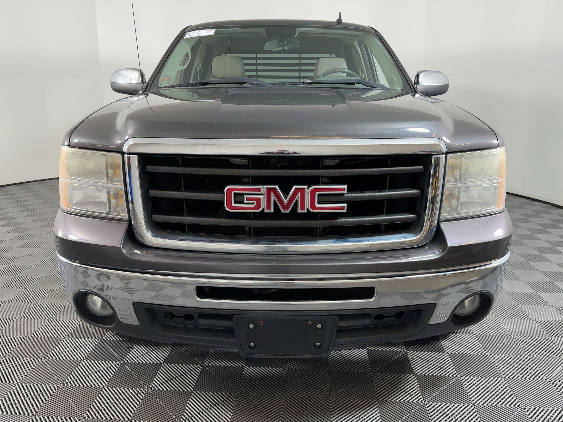 Used 2010 GMC Sierra 1500 SLE w/ Texas Edition image 5