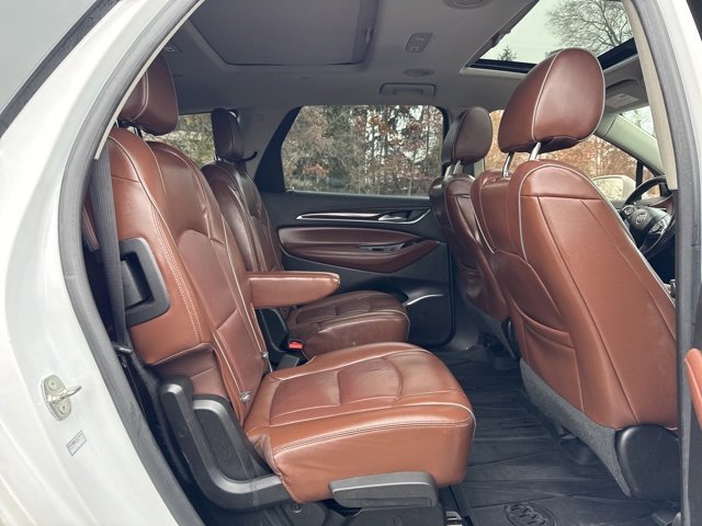 Used 2018 Buick Enclave Avenir image 25