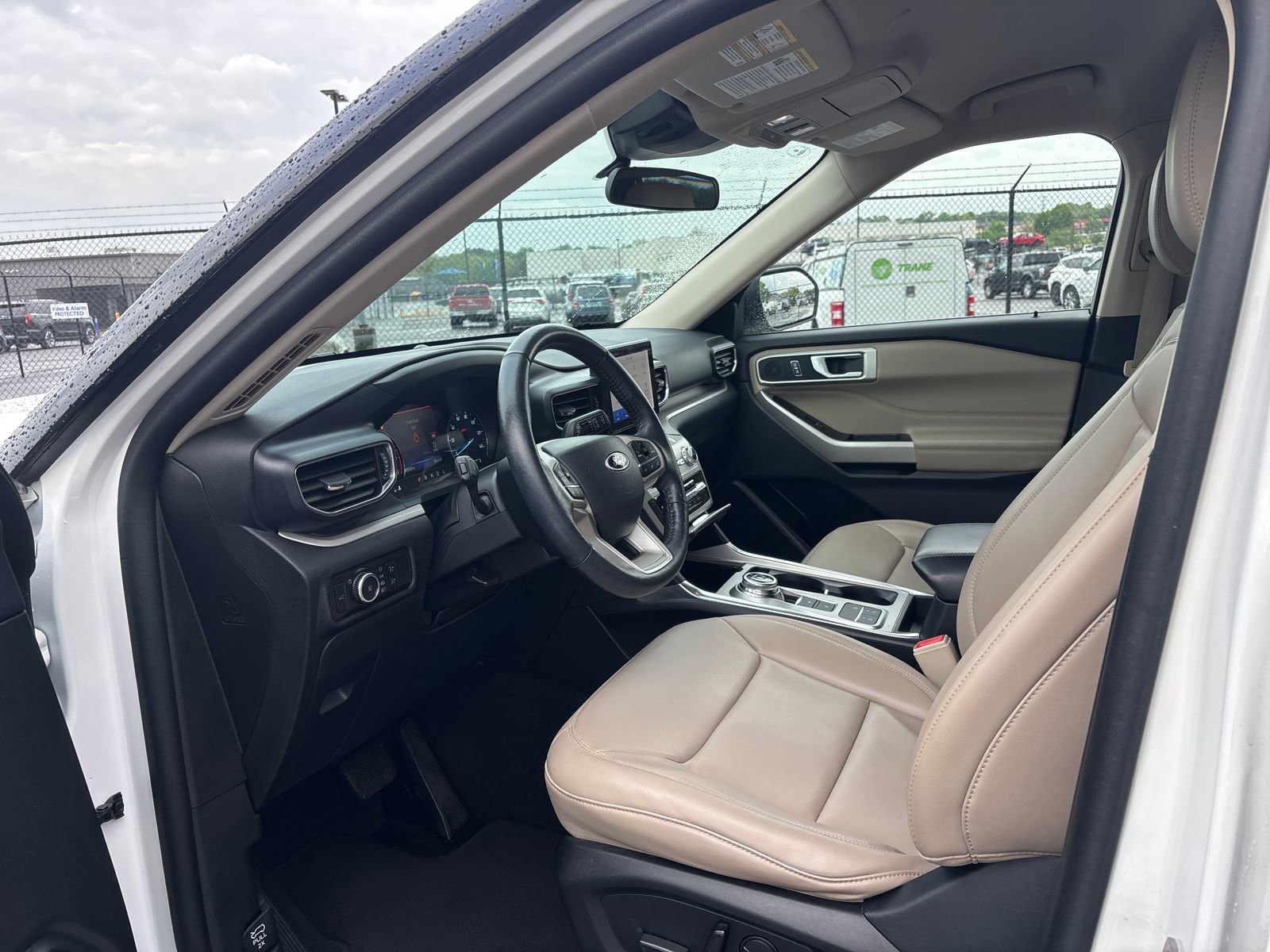 Certified 2023 Ford Explorer XLT w/ Equipment Group 202A RWD image 13