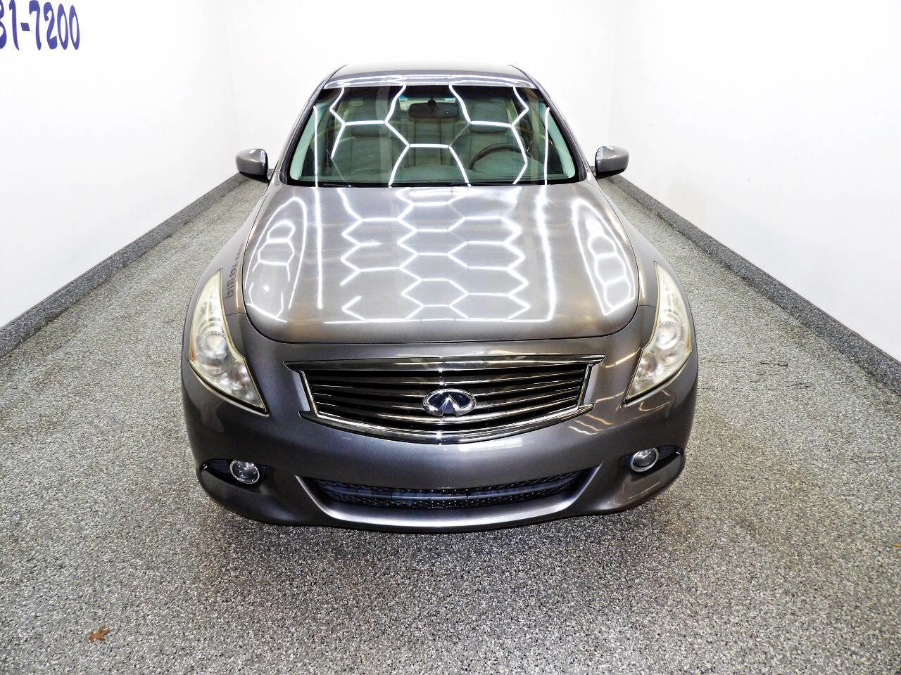 Used 2010 INFINITI G37 x Sedan AWD/4WD image 2