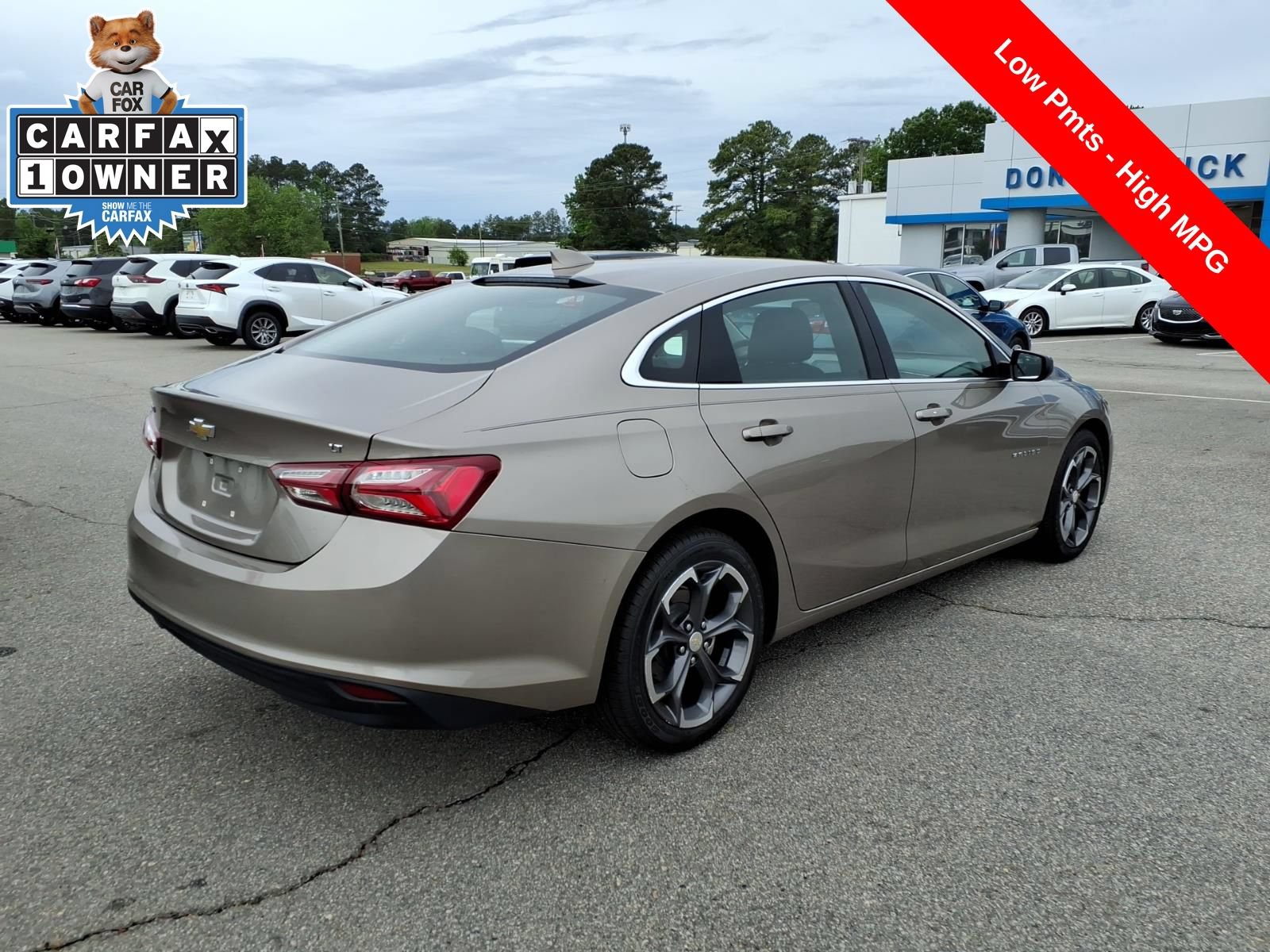 Used 2022 Chevrolet Malibu LT FWD image 5