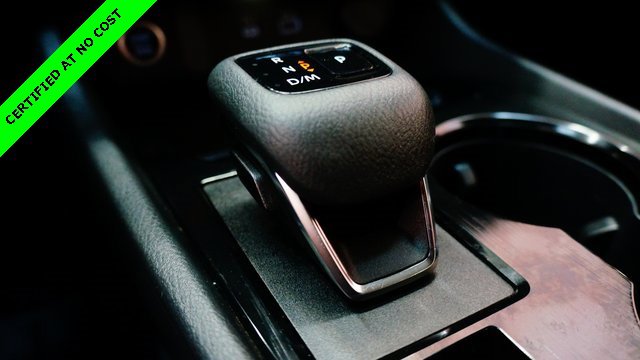 Used 2022 Nissan Rogue SV image 19