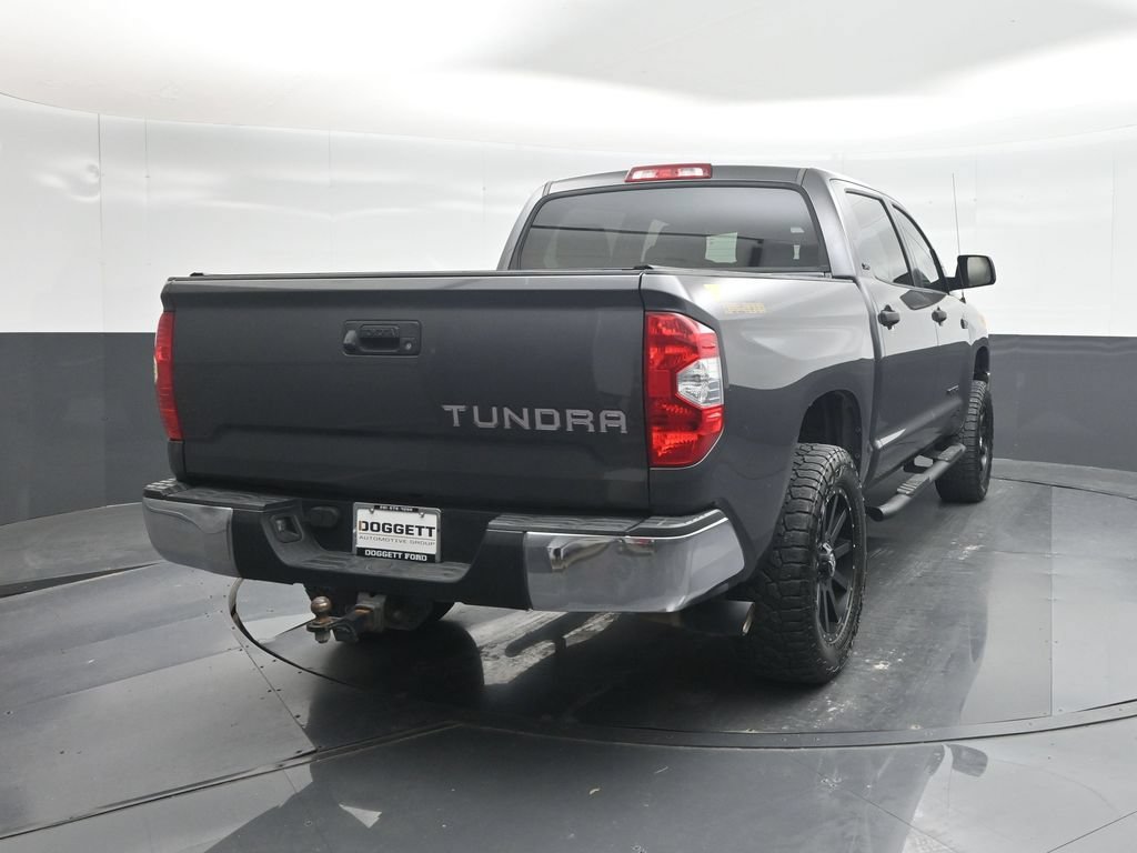 Used 2017 Toyota Tundra SR5 w/ SR5 Upgrade Package RWD image 24