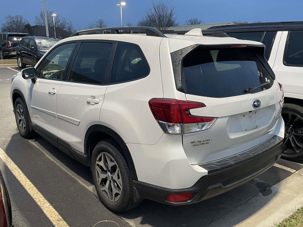 Used 2021 Subaru Forester Premium w/ Popular Package #1 image 3