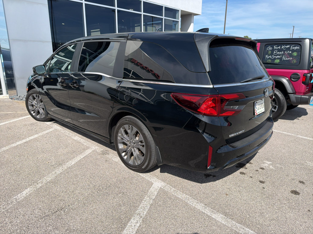 Used 2025 Honda Odyssey Touring image 6