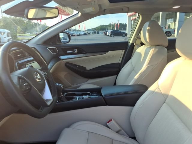 Used 2020 Nissan Maxima 3.5 SL w/ Floor Mat Group FWD image 5
