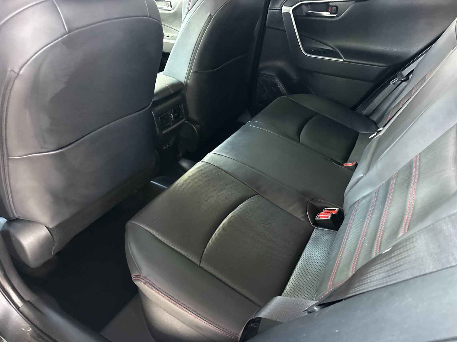 Used 2024 Toyota RAV4 XSE w/ Premium Package AWD/4WD image 11