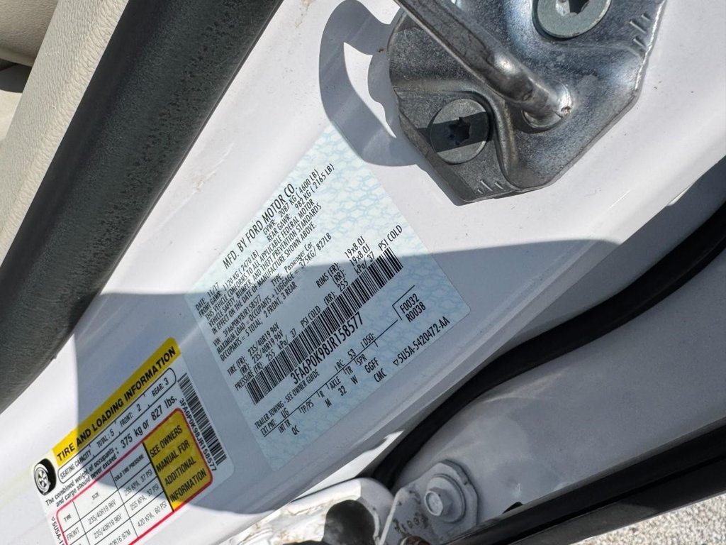 Used 2018 Ford Fusion Platinum FWD image 25