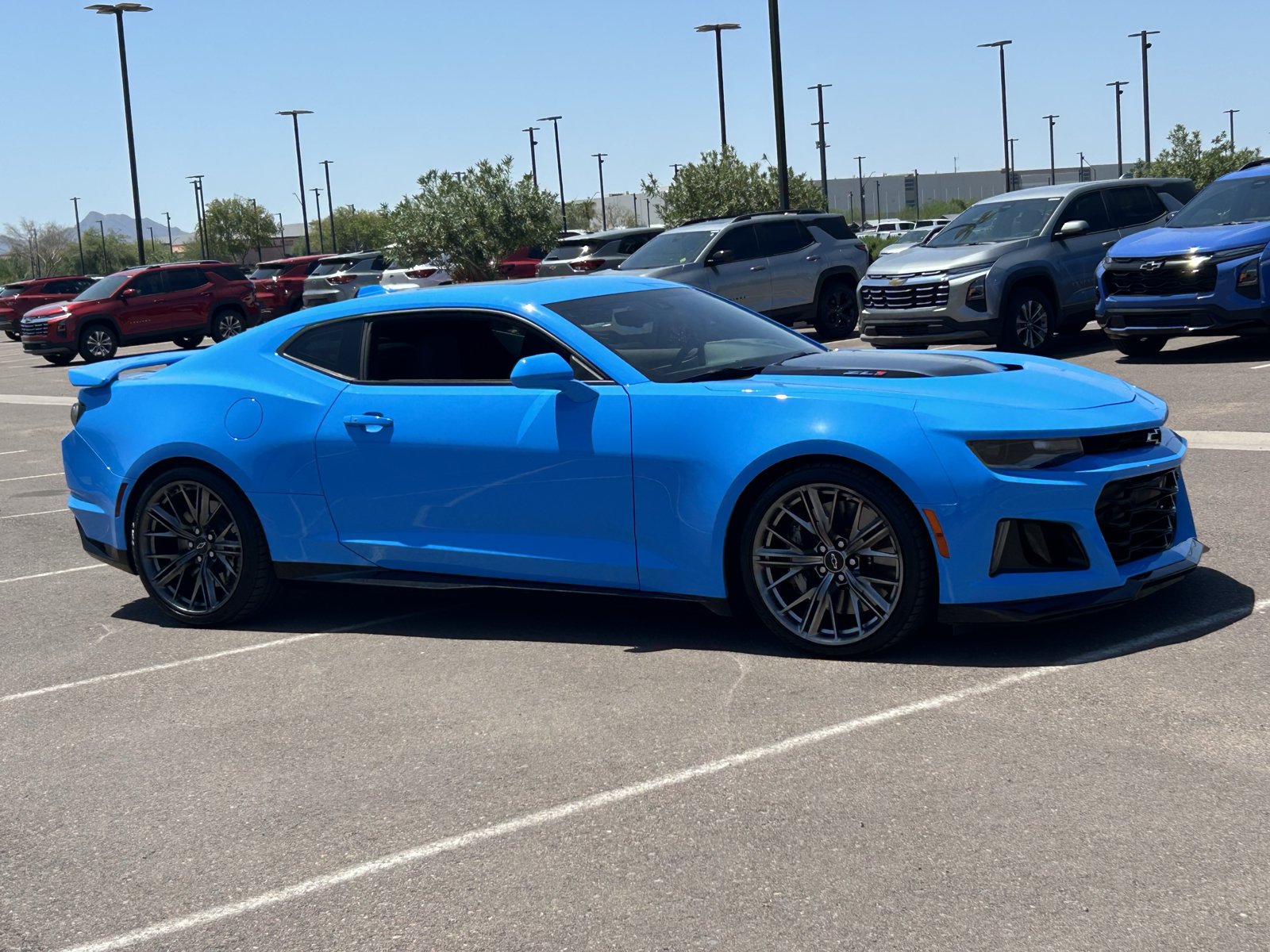 Used 2022 Chevrolet Camaro ZL1 RWD image 7