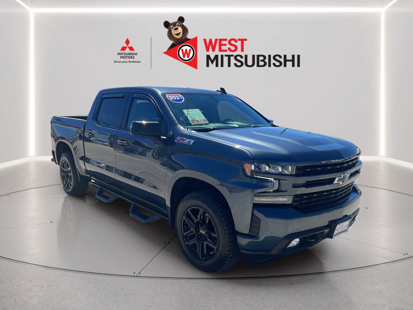 Used 2021 Chevrolet Silverado 1500 RST w/ Z71 Off-Road Package AWD/4WD image 6
