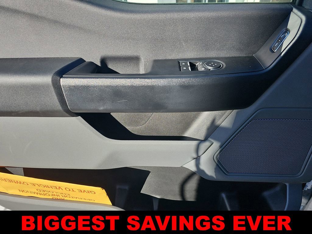 New 2025 Ford F550 2WD Regular Cab Super Duty image 27