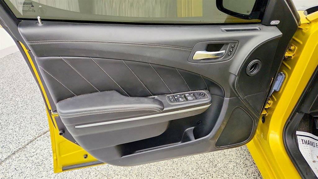 Used 2021 Dodge Charger R/T w/ Plus Group image 25