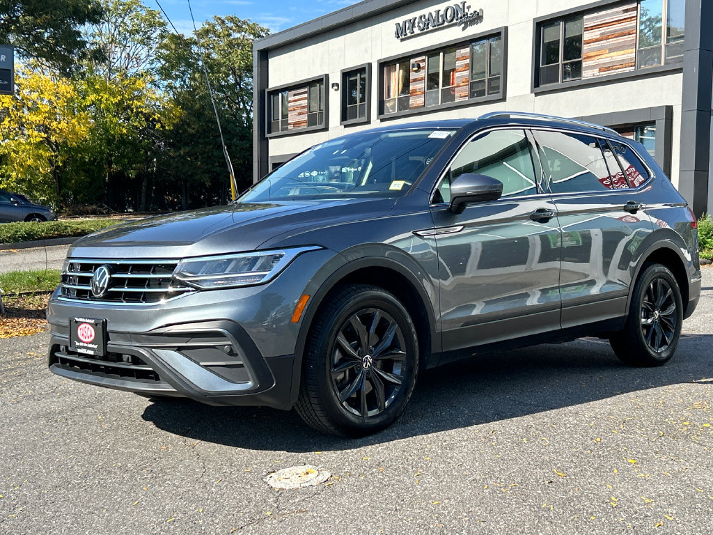 Used 2024 Volkswagen Tiguan SE AWD/4WD image 5