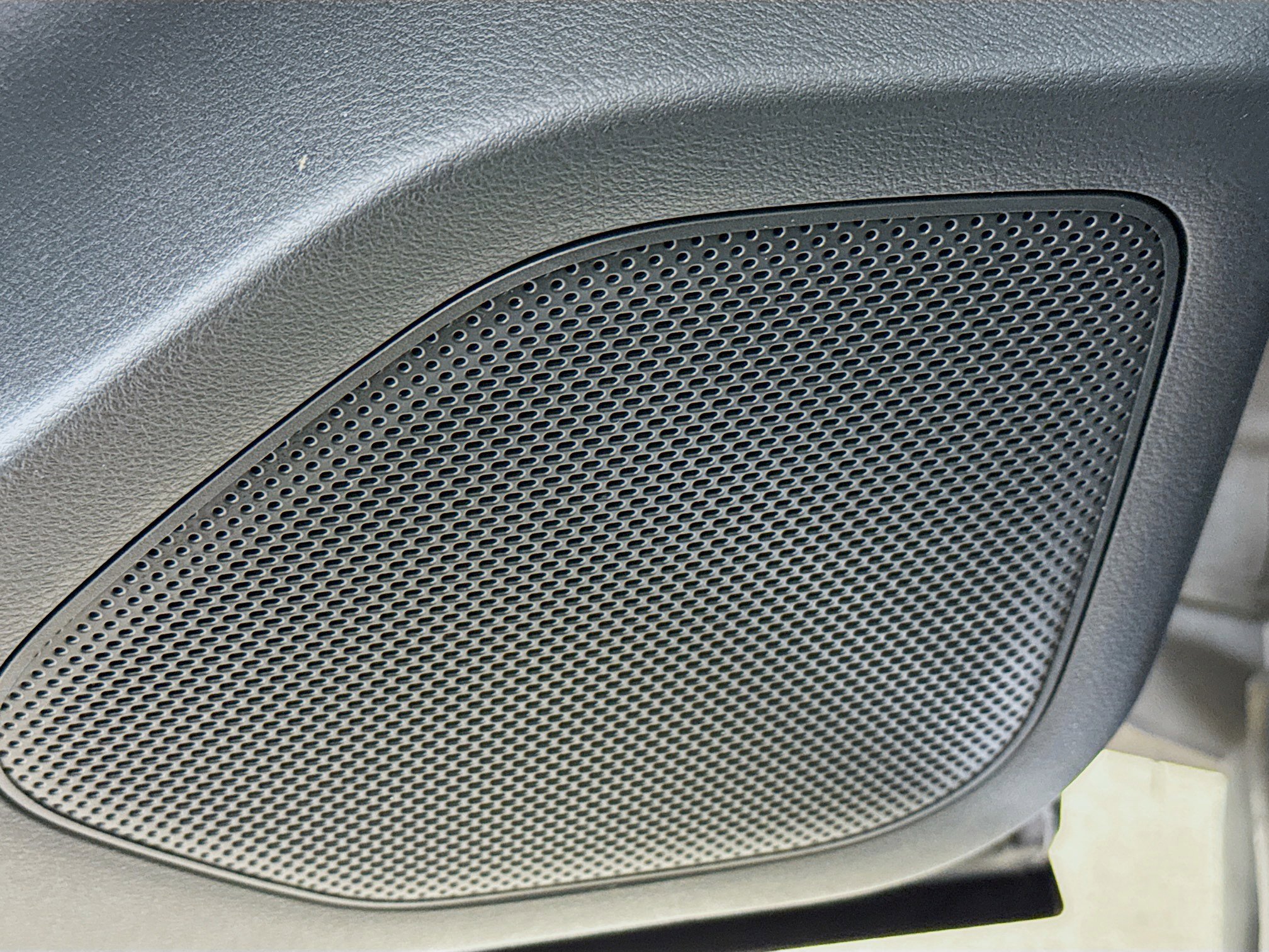 Used 2021 Nissan Rogue S image 21