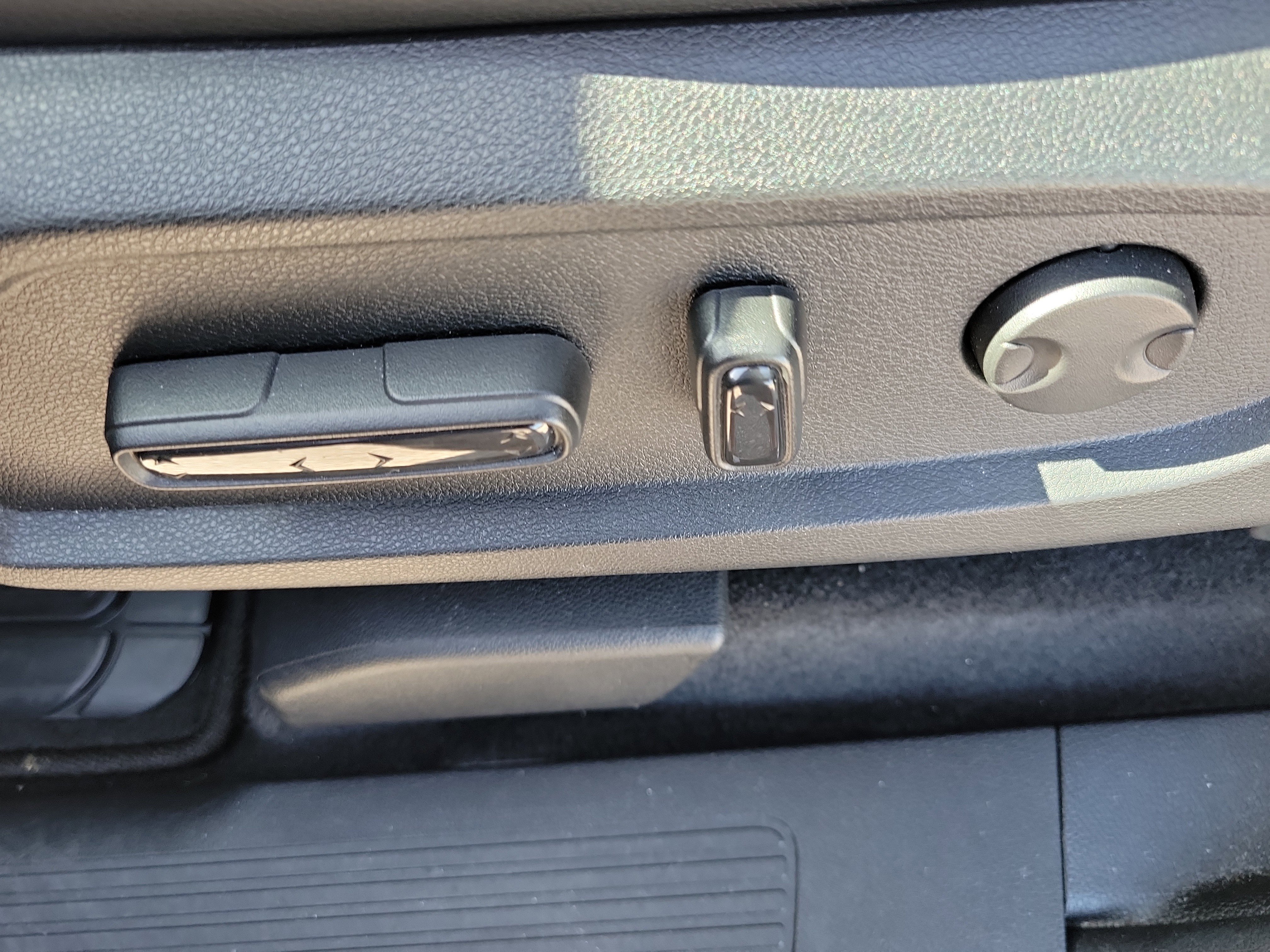 Used 2023 Honda Pilot EX-L image 22