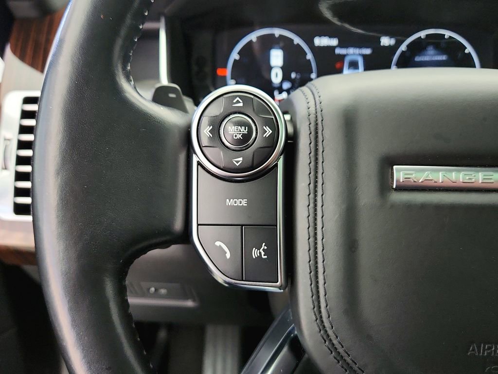 Used 2017 Land Rover Range Rover Supercharged AWD/4WD image 24