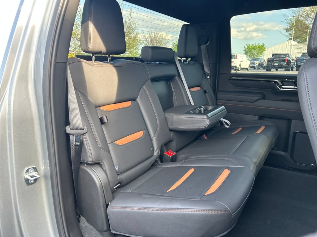Certified 2025 GMC Sierra 2500 AT4 AWD/4WD image 44