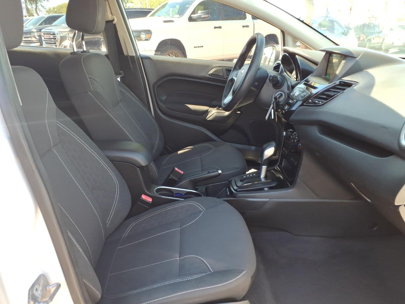 Used 2019 Ford Fiesta SE w/ Equipment Group 201A FWD image 11