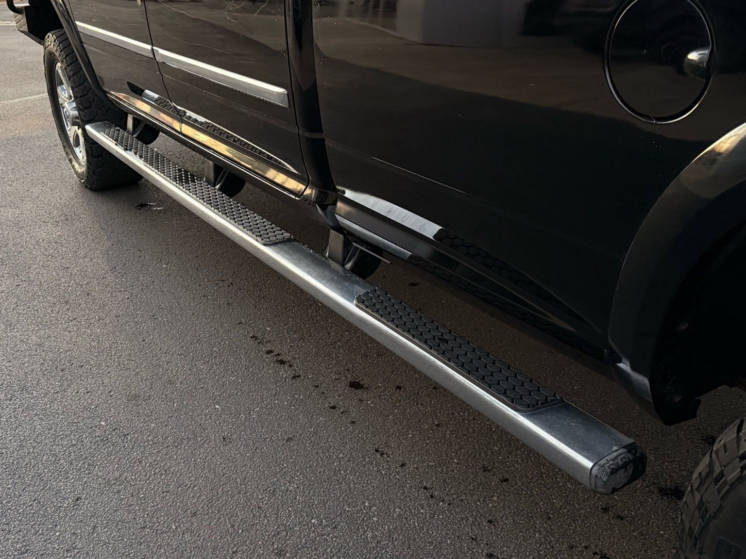 Used 2014 RAM 3500 Laramie image 18