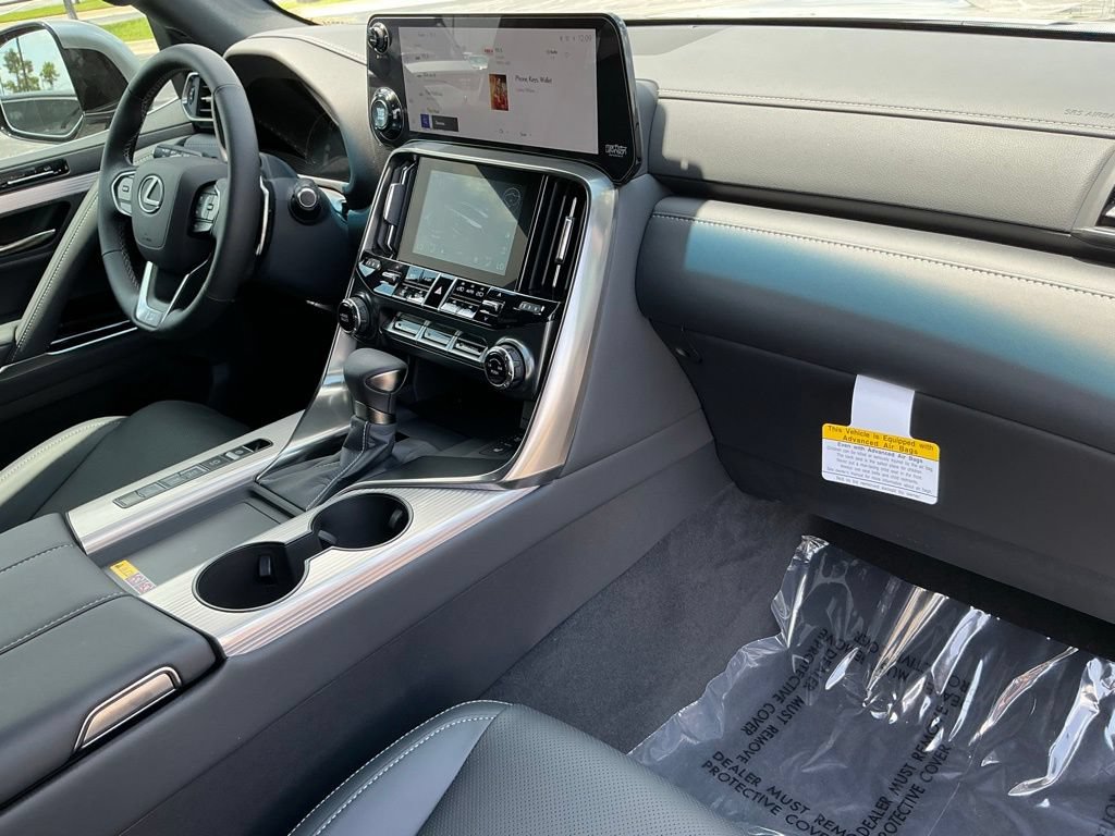 New 2026 Lexus LX 600 F Sport AWD/4WD image 23