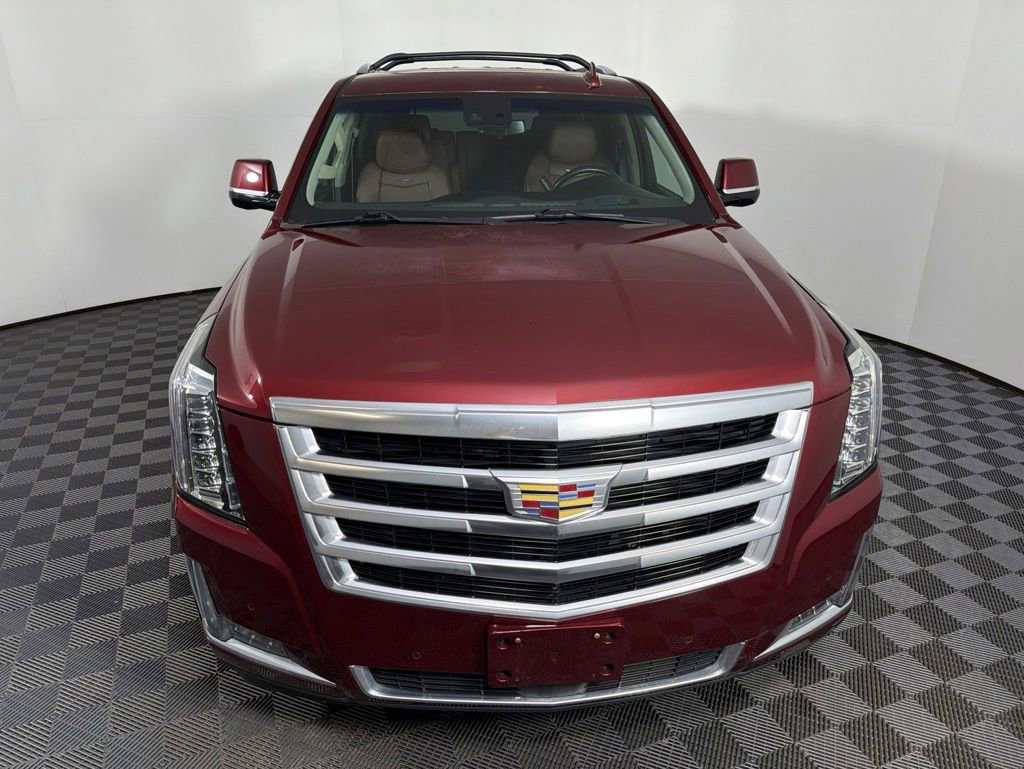 Used 2017 Cadillac Escalade Premium Luxury AWD/4WD image 5